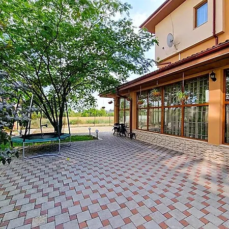 Hotel айляк клуб 2*